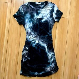 Antistar bodycon short sleeve dress